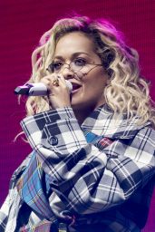 Rita Ora - Performs Live in Glasgow 05/11/2018