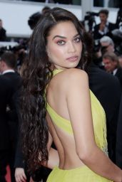 Shanina Shaik – “Solo: A Star Wars Story” Red Carpet in Cannes