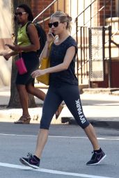 Sienna Miller in Leggings - Heading to the Gym in New York City 05/03/2018
