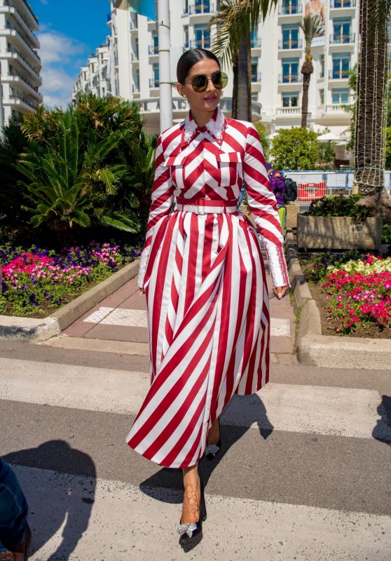 Sonam Kapoor in Striped Dress in Cannes 05/15/2018