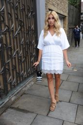 Stacey Solomon - Mother of Maniacs Event With Celebrity Friends in London 05/30/2018