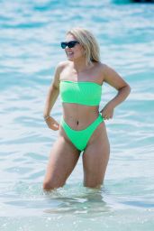 Tallia Storm at the Beach and Croisette in Cannes 05/09/2018