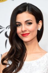 Victoria Justice - Unbridled Eve Gala in Louisville 05/04/2018