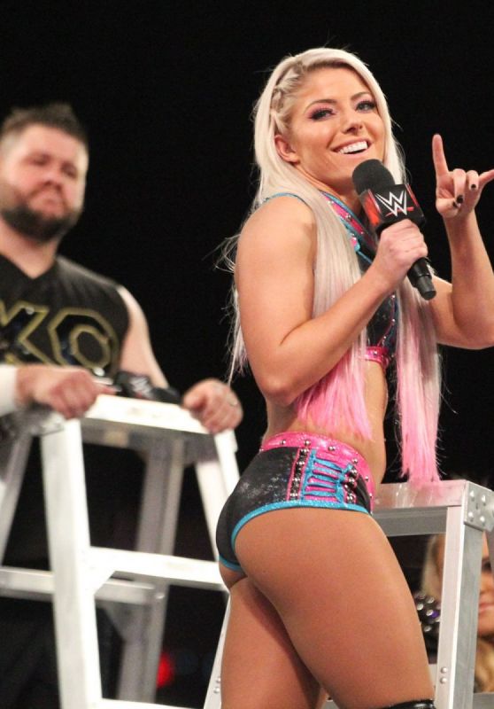 Alexa Bliss - WWE Raw in Little Rock 06/11/2018