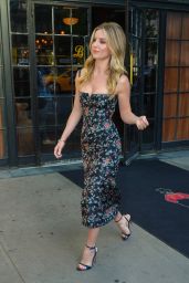 Annabelle Wallis Style - Leaving the Bowery Hotel in New York 06/12/2018