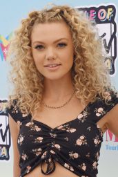 Becca Dudley – Isle of MTV Press Conference in Malta 06/27/2018