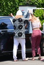 Bella Thorne and Boyfriend Mod Sun in Los Angeles 05/31/2018