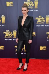 Betty Gilpin – 2018 MTV Movie And TV Awards in Santa Monica