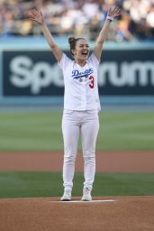 Billie Lourd - Throws Out the 1st Pitch at Dodger Stadium in LA 06/15/2018