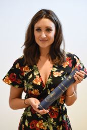 Catherine Tyldesley - Receiving an Honorary Fellowship to the Royal Birmingham Conservatoire in Birmingham 06/29/2018