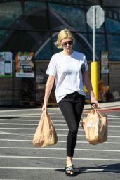 Charlize Theron - Grocery Shopping in Los Angeles 06/12/2018
