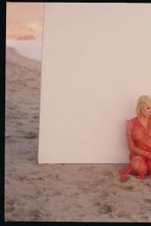 Christina Aguilera - Social Media 06/19/2018