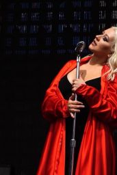 Christina Aguilera - Social Media 06/19/2018