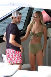 Danielle Knudson on Yacht in Capri 06/12/2018