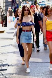 Emily Ratajkowski Summer Style - Shopping in Soho, NY 06/20/2018