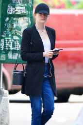 Emma Stone - Out in New York City 06/11/2018