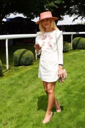 Georgia Toffolo – Investec Derby Festival Ladies Day at Epsom Racecourse 06/01/2018