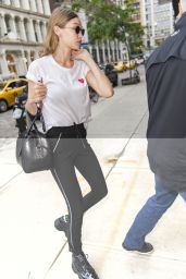 Gigi Hadid - Out in New York City 05/31/2018