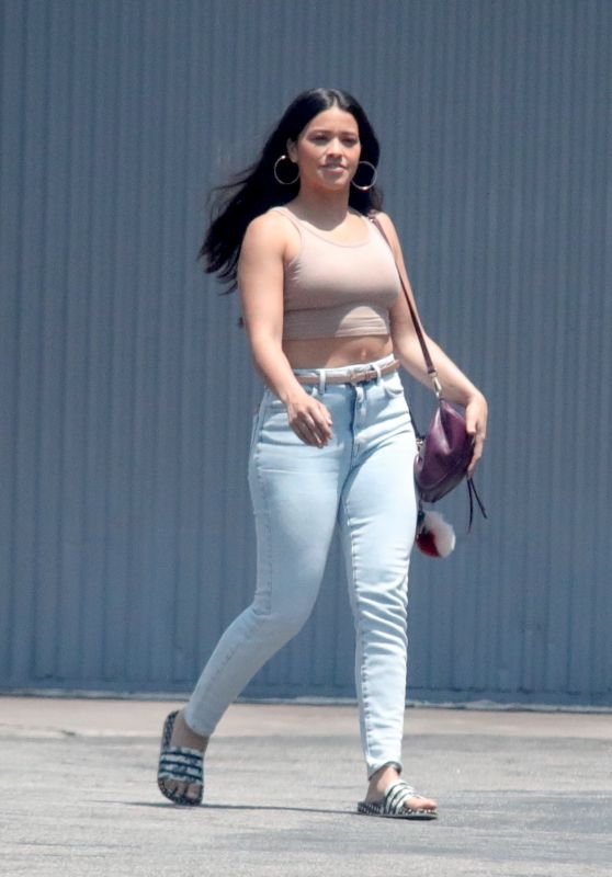 Gina Rodriguez On Set Filming in Los Angeles 06/20/2018
