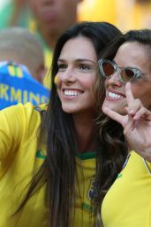 Izabel Goulart - Serbia vs Brazil in Moscow 06/27/2018