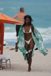 Jazzma Kendrick in a White Bikini at the Beach in Miami 06/29/2018