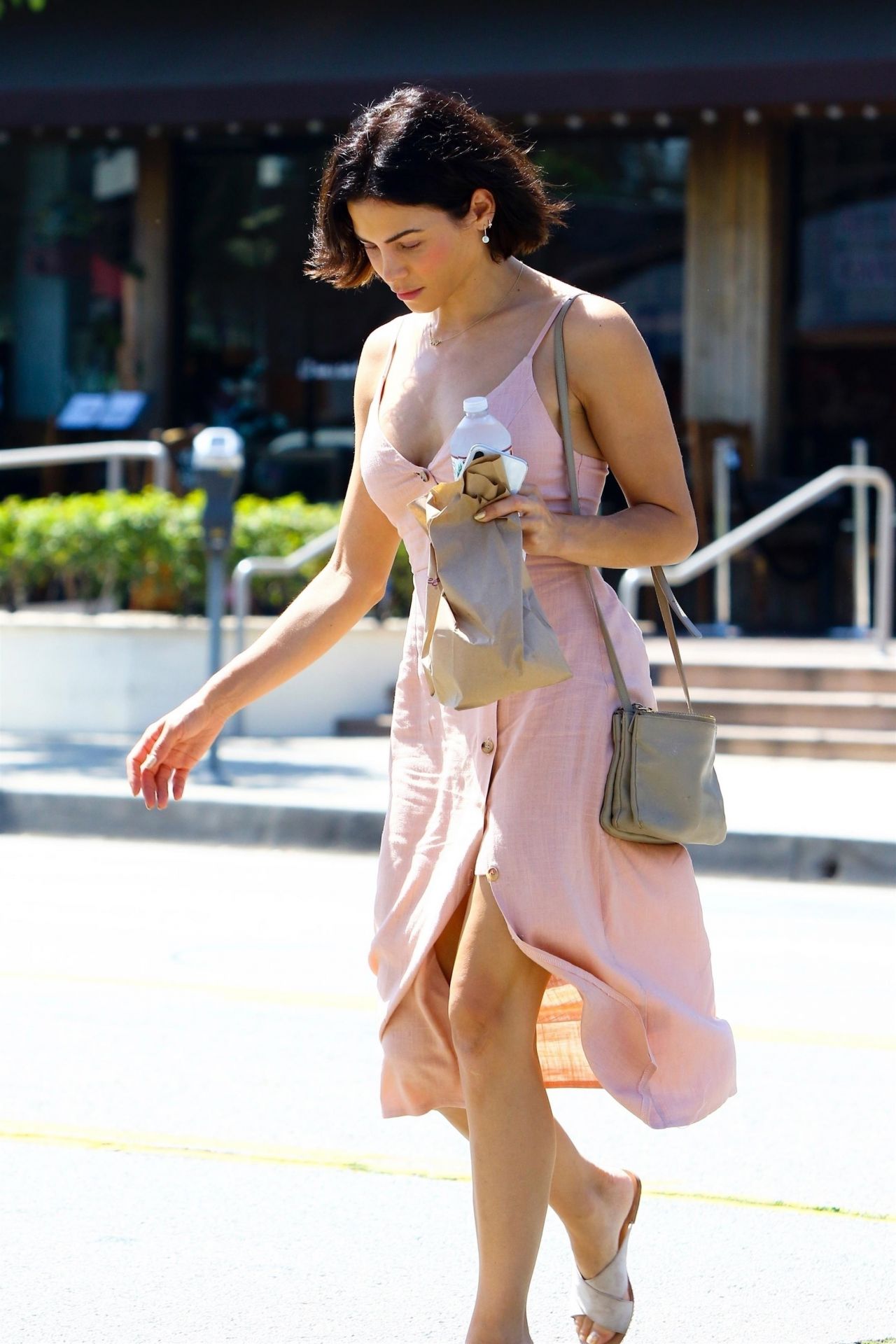 Jenna Dewan Cute Casual Style - Los Angeles 06/12/2018 • CelebMafia