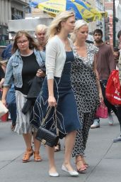Karlie Kloss - Out in New York City 06/02/2018