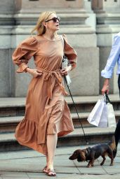 Kelly Rutherford - Shopping in Milan 06/26/2018