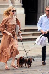 Kelly Rutherford - Shopping in Milan 06/26/2018