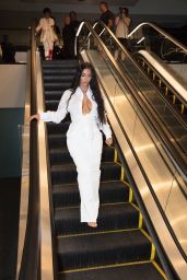Kim Kardashian - Leaves Her Pop-Up Store in Century City Mall in LA 06/20/2018