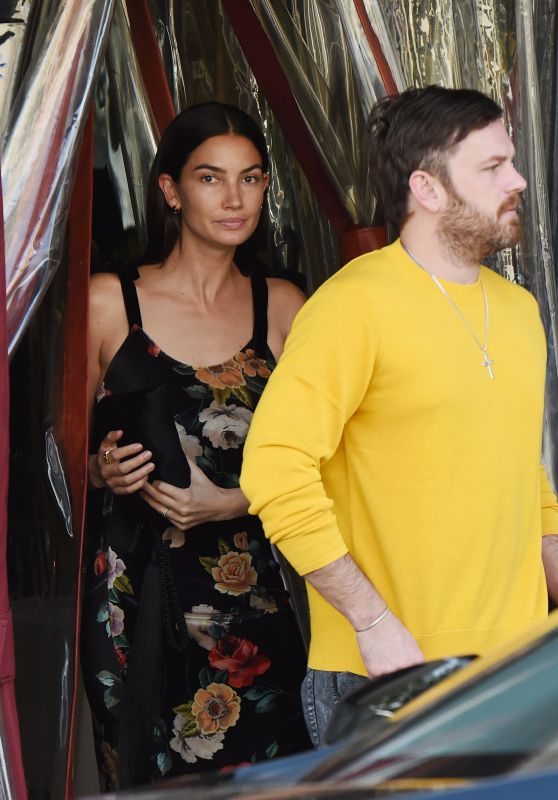 Lily Aldridge and Caleb Followill - Dinner Date in Los Angeles 06/18/2018