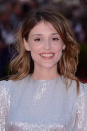 Lola Bessis – 32nd Cabourg Film Festival Closing Red Carpet