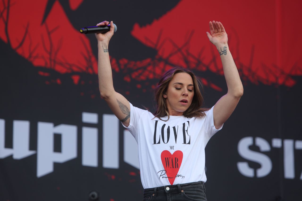 Melanie Chisholm - Performing at Parkpop Festival, June 2018 • CelebMafia