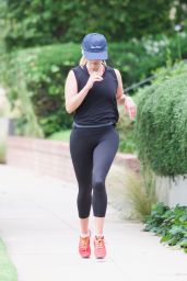Reese Witherspoon Morning Workout - Brentwood 06/16/2018