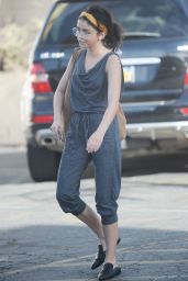 Sarah Hyland Street Style - Out in in Studio City 06/14/2018