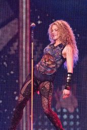 Shakira - Performing on Her "El Doardo World Tour" in London