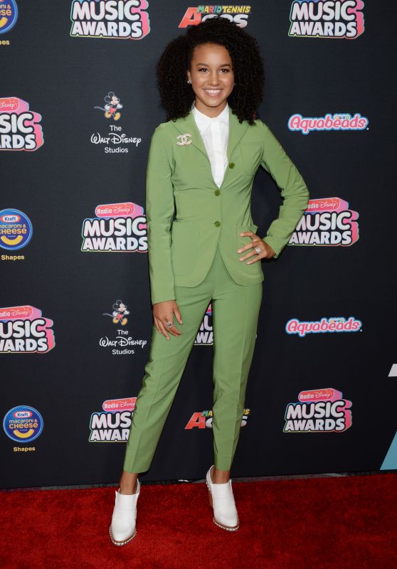 Sofia Wylie – 2018 Radio Disney Music Awards in LA