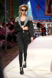 Stella Maxwell - Moschino Show Spring Summer 2019 Menswear and Women