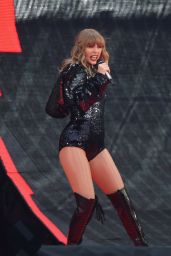 Taylor Swift - "Reputation World Tour" at Manchester Etihad Stadium
