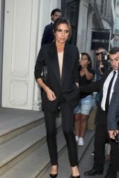 Victoria Beckham - Leaving her Dover Street Store in London 06/25/2018