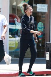 Zendaya - Shopping With Her Assistant Darnell Appling in Studio City 06/14/2018