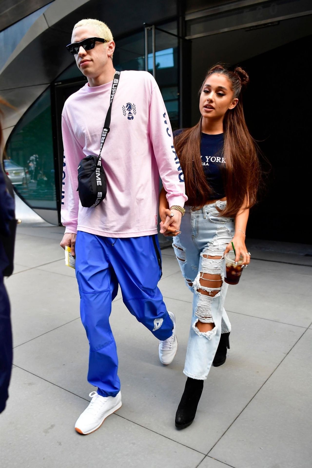 ariana-grande-and-pete-davidson-heading-to-her-concert-in-new-york-3.jpg