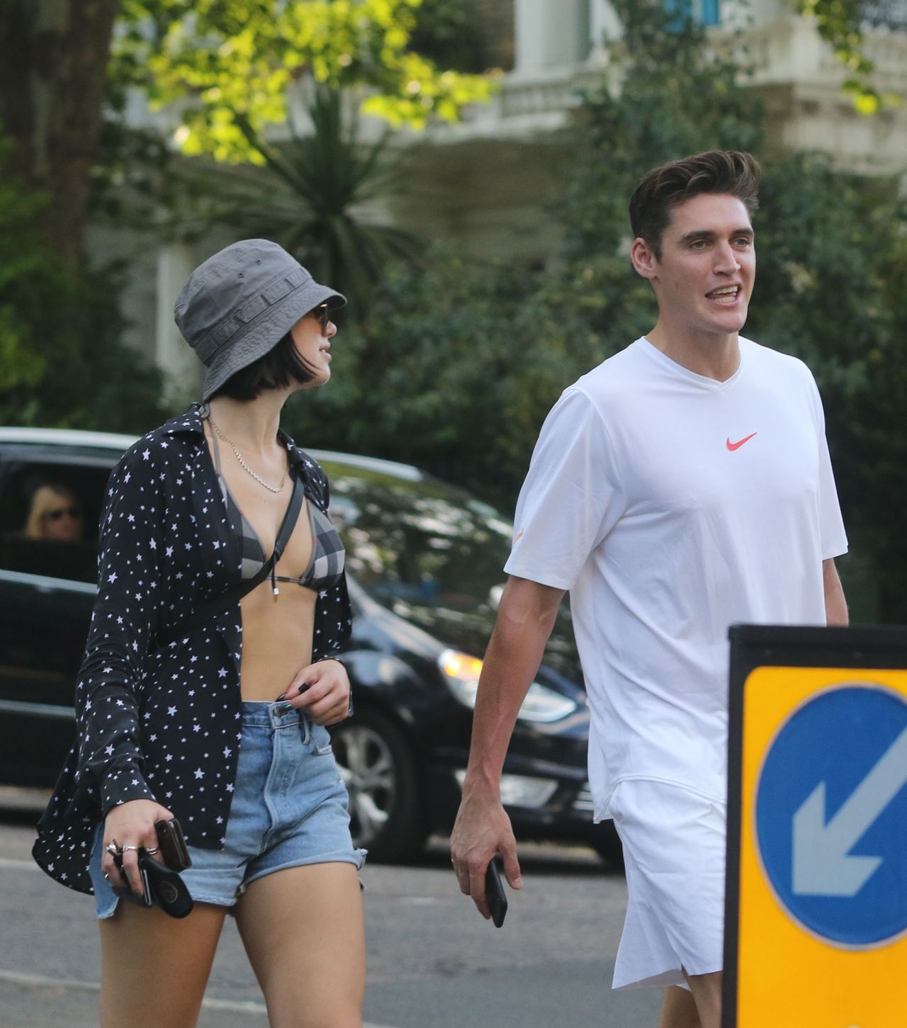 dua-lipa-and-boyfriend-in-the-park-in-london-07-15-2018-8.jpg