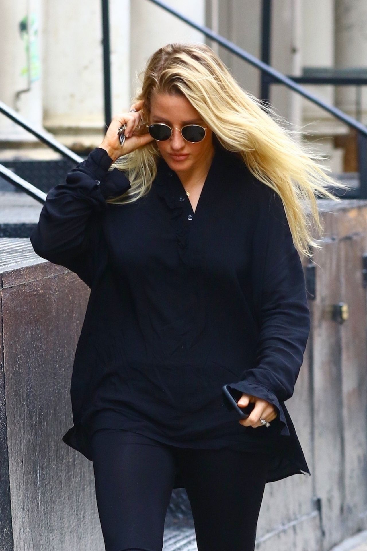 Ellie Goulding Casual Style - Leaving a Studio in London 07/28/2018