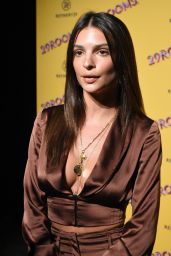 Emily Ratajkowski – “Refinery29’s 29rooms: Turn It Into Art” Event in Chicago 07/25/2018