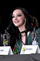 Emma Dumont - "The Gifted" Panel at SDCC 2018