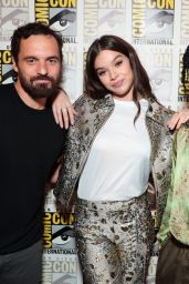Hailee Steinfeld - "Spider-Man Into the Spider-Verse" Panel at Comic-Con San Diego