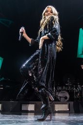 Hailee Steinfeld - The Voicenotes Tour in Camden 07/24/2018