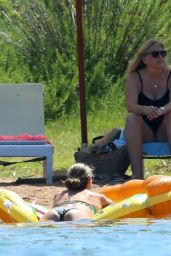 Heidi Klum in Bikini at the Beach in Corsica 07/25/2018