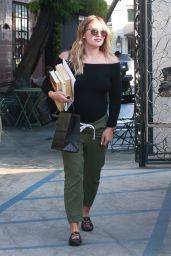Hilary Duff  - Melrose Place in West Hollywood 07/26/2018